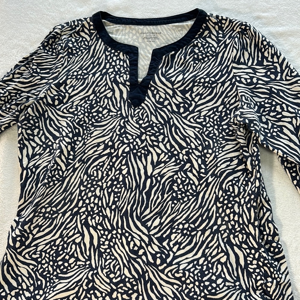 Blue tunic cotton top with v neck and 3/4 sleeve